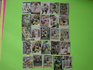 LOTE DE TARJETAS DE FÚTBOL AMERICANO AARON RODGERS PACKERS JETS 25CT SIN ENGAÑOS MARCAS DE VARIOS AÑOS - Imagen 1 de 1