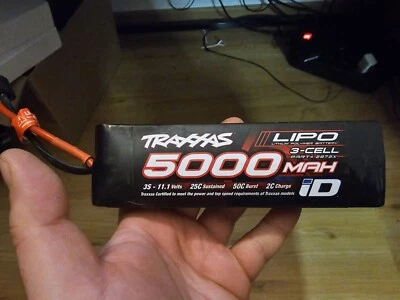 Traxxas 11,1V/5000mAh Modellbau-Akkupack + 2s 7v - Bild 1 von 4