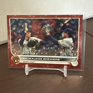 2022 Topps Series 2 Milwaukee Brewers Team Card Red Foil /199 - Picture 1 of 3