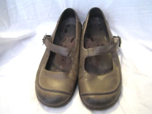 Orthaheel by Vionic - Elisa  - Color: Taupe - Mary Janes - Women's Sz 9.5 M - Picture 1 of 8