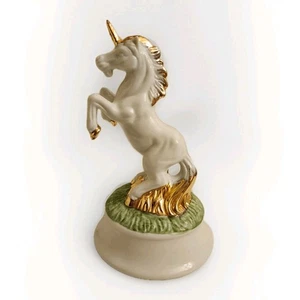 Porcelain Musical Unicorn Figurine Vintage, Plays Lullaby & Rotates - Picture 1 of 6