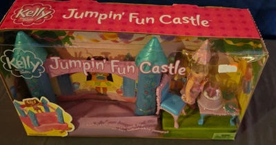 2002 Kelly Sister of Barbie Jumpin' Fun Castle Doll & Play Set 2002 Mattel NOVO - Imagem 1 de 4