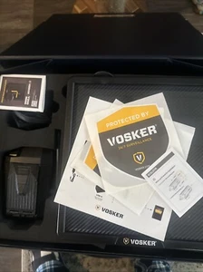 Vosker V300 4G-LTE Live View Security Autonomous Security Camera Black - Picture 1 of 5