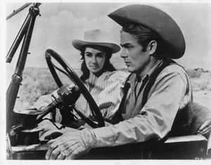 Pressefoto James Dean & Liz Taylor s/w 8x10 RC Photograph - Bild 1 von 1