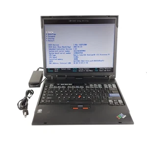 Ordinateur portable vintage IBM ThinkPad A30 15" Pentium III M 384 Mo démarrage/BIOS sans pièces de disque dur - Photo 1/10