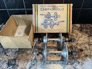 Juego de bujes de brida grande Campagnolo Record Strada vintage y caja 40/32 agujeros inglés - Imagen 1 de 13