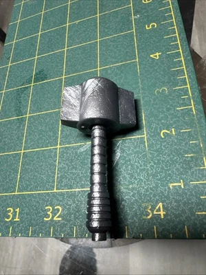 Figura Marvel Legends Series ULIK 7" Hacha de Plata Martillo Arma Solo Hasbro Foto 1 de 4