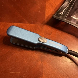 BaByliss PRO Nano Titanium Mini Haarglätteisen - Blau - Bild 1 von 11