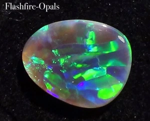 1,87 ct GEM NOBBY  OPAL  BRILLIANZ 5   GRÜN-BLAUE BLOCK  PATTER  FLASHFIRE-OPALS - Bild 1 von 7