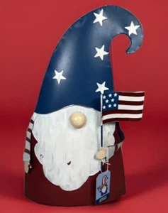 NWT 14.5” Gnome of the Brave Metal Decoration Rustic Red White Blue Flag 4th - Picture 1 of 10
