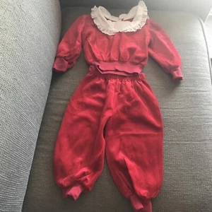Traje de bebé vintage terciopelo rojo niñas talla 24M San Valentín conjunto ropa niños 2 piezas - Imagen 1 de 7