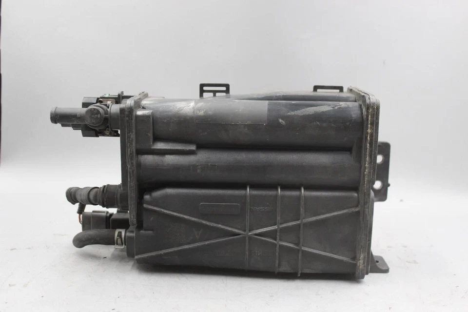 Nissan Máxima 2018-2023 bote de vapor de combustible evaporador de 3,5 L OEM #40138 Foto 1 de 3