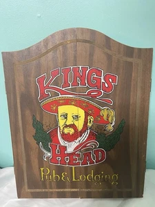 Vintage 70’s Kings Head Pub & Lodging Dart Board Cabinet Bar Decor 25X20 - Bild 1 von 6