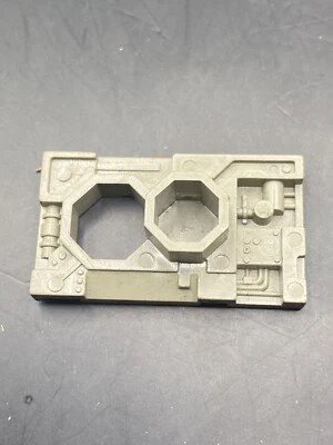 Robotix ROBOT COMMANDER Replacement Part CENTER CONNECTOR - Image 1 of 2