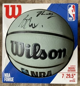 Baloncesto gris MVP Shai Gilgeous-Alexander/Josh Giddey DOBLE FIRMADO - CERTIFICADO DE AUTENTICIDAD BAJO - Imagen 1 de 4