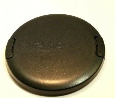 Sigma 58mm snap on type Lens Front Cap 70-300mm f4-5.6 APO Macro  - Image 1 of 4
