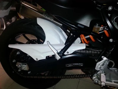 Garde boue arrière a peindre BMW f800r dal 2009 --> 2017