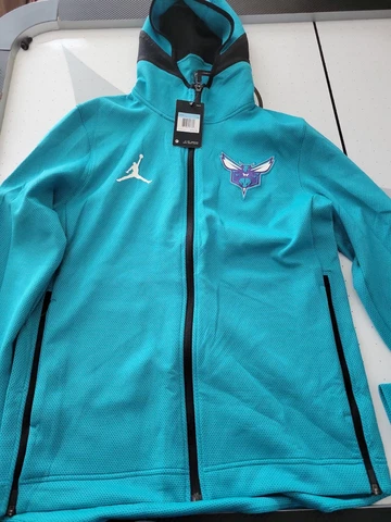 Nba Charlotte Hornets Showtime Thermaflex Jacket Cover