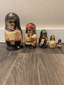 5 Stück Nascar russische verschachtelte Puppen Dale Earnhardt Sr. Set - Bild 1 von 9