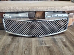 2002-2007 Cadillac CTS Grill - Picture 1 of 1