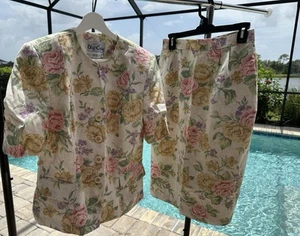 Oleg Cassini Vintage White Gray Rose Floral Women 2 Pc Suit Blazer & Skirt 8 / M - Picture 1 of 14