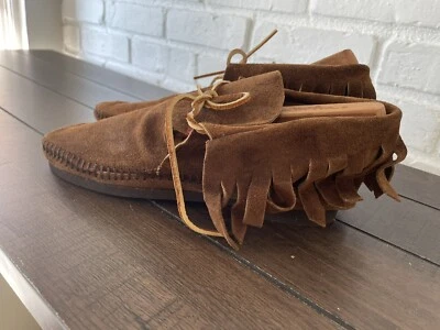 Vintage Brown Women Moccasins Sz 7 Original Native American Indian Shoes 1980 - Image 1 of 4