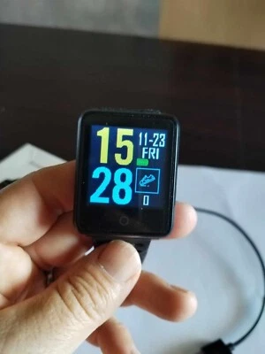 Smartwatch orologio Bluetooth GPS cardiofrequenzimetro da polso F5 sport - Immagine 1 di 4