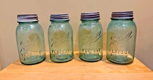 (4) Ball Blue Perfect Mason Quart Jars 1910-1923 with Zinc Lids - Picture 1 of 1