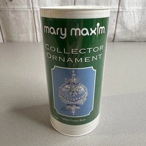 Kit de adornos navideños vintage Mary Maxim con cuentas y lentejuelas azul claro - Imagen 1 de 3