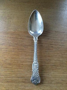 ANTIQUE SOLID SILVER COBURG PATTERN DESSERT SPOON LONDON 1825 - Picture 1 of 3