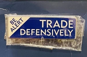 Disney Trade City Trade Defensively Pin - Picture 1 of 1