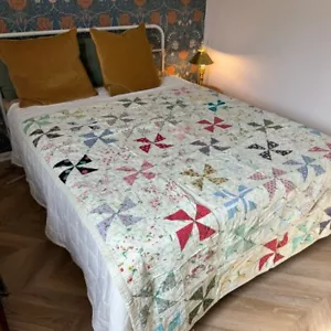 Manta parche estrella algodón floral acolchada a mano vintage años 60 hecha a mano - Imagen 1 de 7