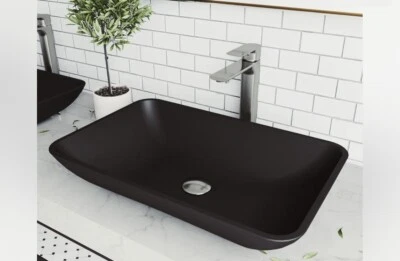 Pia de banheiro Vigo VG07112 Hadyn 22" vaso de vidro retangular - preto fosco - Imagem 1 de 4