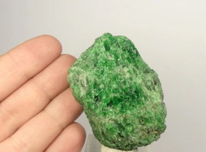 Rare ! CHROMIAN DIOPSIDE beautiful green colour ! - RUSSIA Yakutia Inagli /pc507 - Picture 1 of 7