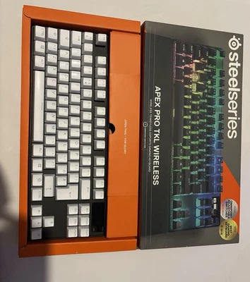 SteelSeries Apex Pro TKL Wireless 2023 UK Layout - Image 1 of 2