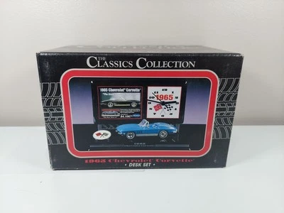 VTG  Classics Collection 1965 Chevrolet Corvette Desk Set Car & Clock Hong Kong - Image 1 of 4