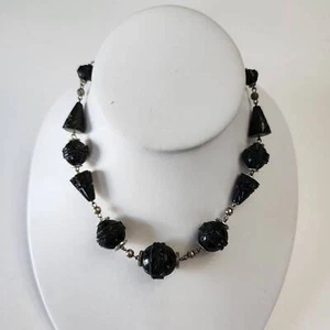 Collar Gargantilla Vintage Tallado Negro Jet Geométrico Tono Plateado Cuentas - Imagen 1 de 4