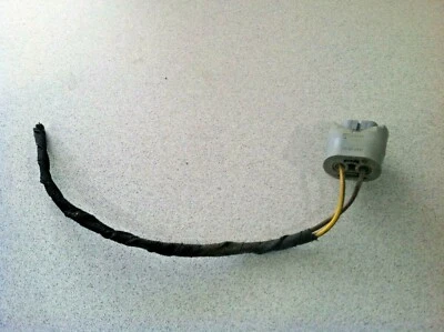 BMW 750i 750Li E65 E66 2005-2008 ~ tapón antiniebla delantero derecho ~ pieza OEM Foto 1 de 3