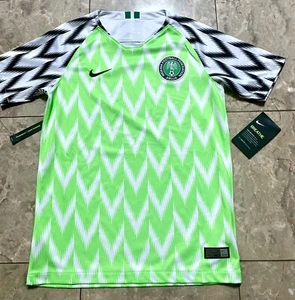 Nike Nigeria 2018 Home Fußball Trikot Gr. M Jugend (894010 100) Neu mit Etikett - Bild 1 von 4