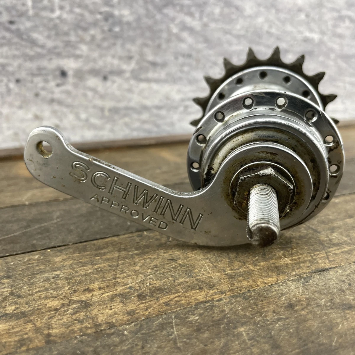 Schwinn hub France made シュウィン ハブ Schwinn hub France made シュウィン ハブ VINTAGE SCHWINN F/R