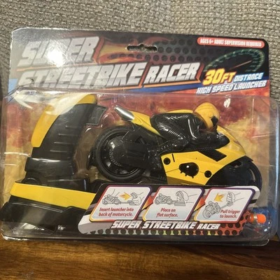SUPER STREETBIKE RACER 30 FT DISTANCE HIGH SPEED LAUNCHER Yellow - Image 1 of 4