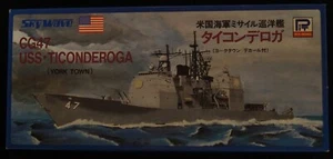 Pit Road Skywave 39 US Navy Lenkwaffenkreuzer USS GG47 Ticonderoga 1:700 WL - Bild 1 von 6