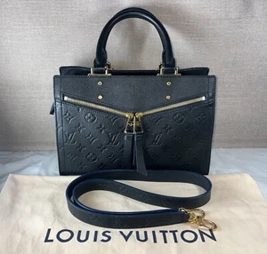 Louis Vuitton Black Empreinte Monogram Sully PM Bag: Some Signs of Wear - Picture 1 of 19