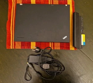 Lenovo Thinkpad T400 6475 14" Intel Core 2 Duo 4GB RAM 120GB SSD - Imagen 1 de 15