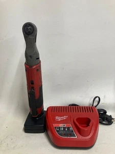 Milwaukee 2557-20 With 3Ah Battery & Charger - Picture 1 of 4