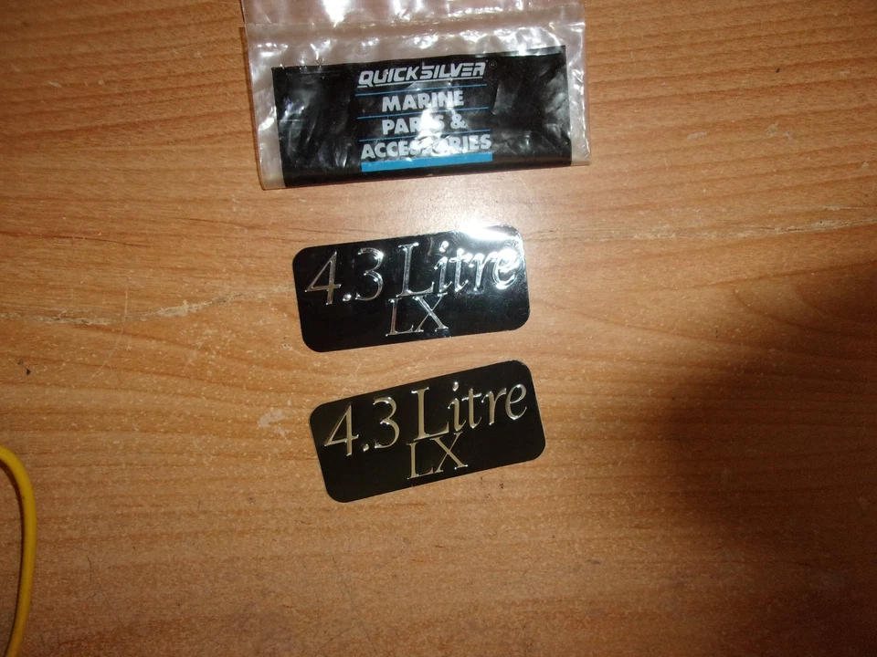 GENUINE MERCURY PAIR OF 4.3 LITRE LX OUTDRIVE DECAL SET 37-13722INDV54.3LX - Image 1 of 1