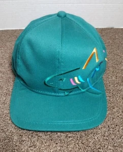 Greg Norman Hat Cap Embroidered Logo Adjustable Buckle Green - Picture 1 of 6