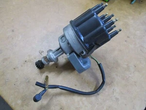 HOLDEN 6CYL ELECTRONIC DISTRIBUTOR 3.3L 202 WB VC VH VK COMMODORE BLUE MOTOR HQ - Picture 1 of 12
