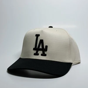 LA Dodgers 5 Panel Snapback Cap - Picture 1 of 4