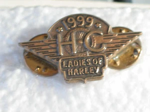 1999 Ladies of Harley Hog Pin Harley Davidson Pin ,(**) - Picture 1 of 3